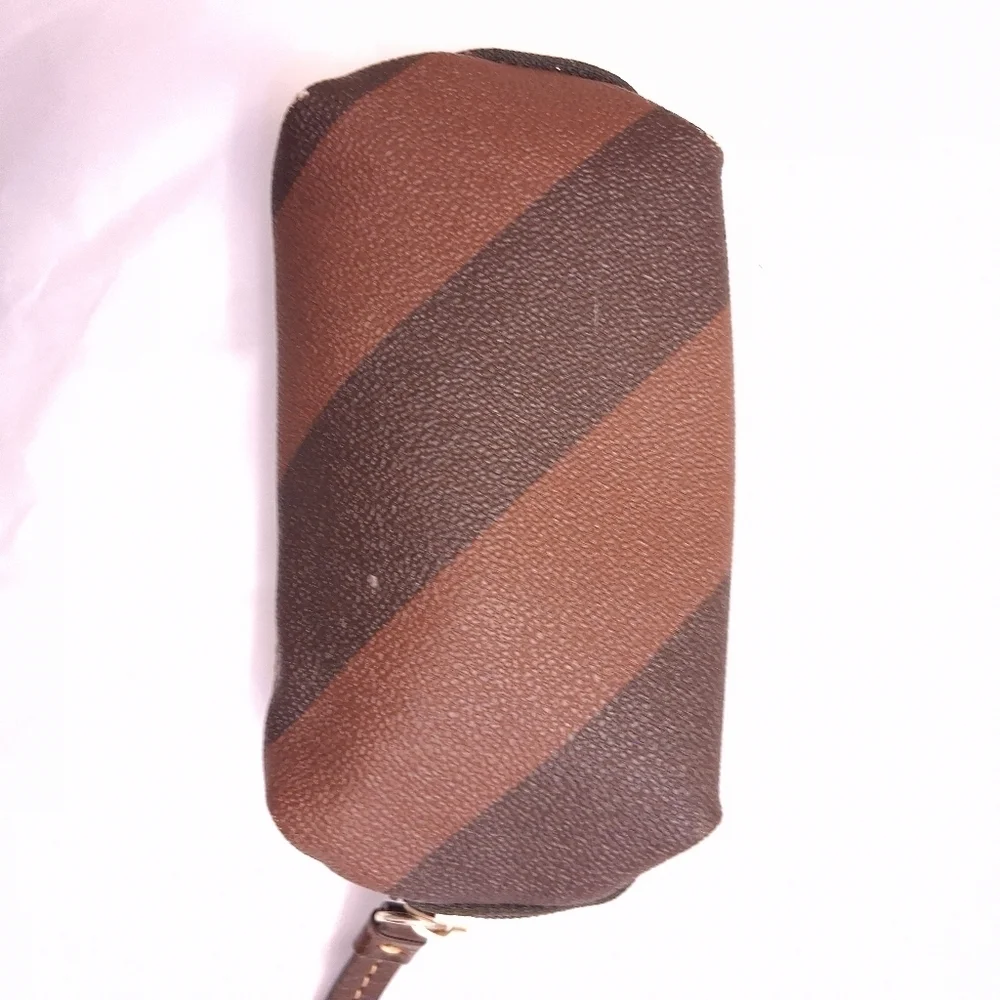 Dooney & Bourke two tone Brown cosmetic case